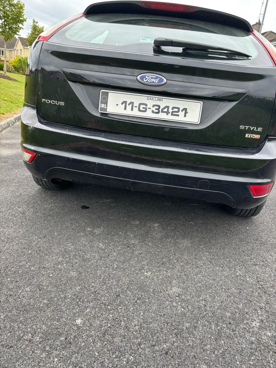 Ford focus 2011 - Image 4