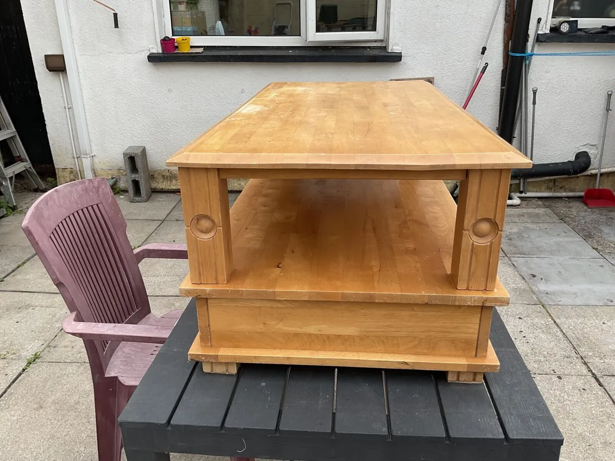 Large coffee table  made of hardwood - Image 3