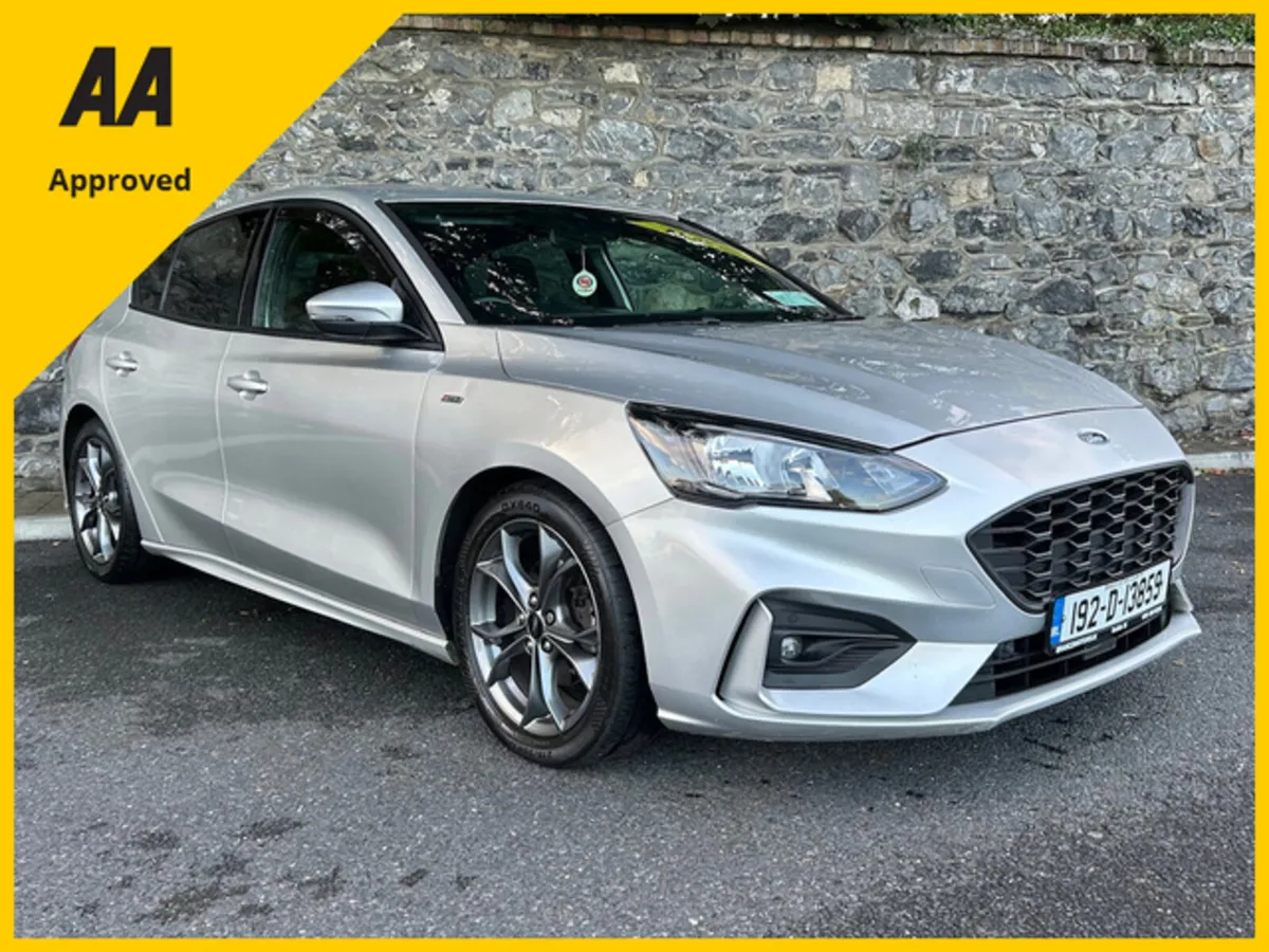 Ford Focus ST-LINE 1.5 TDCI 125PS 6SPEED 5DR - Image 1