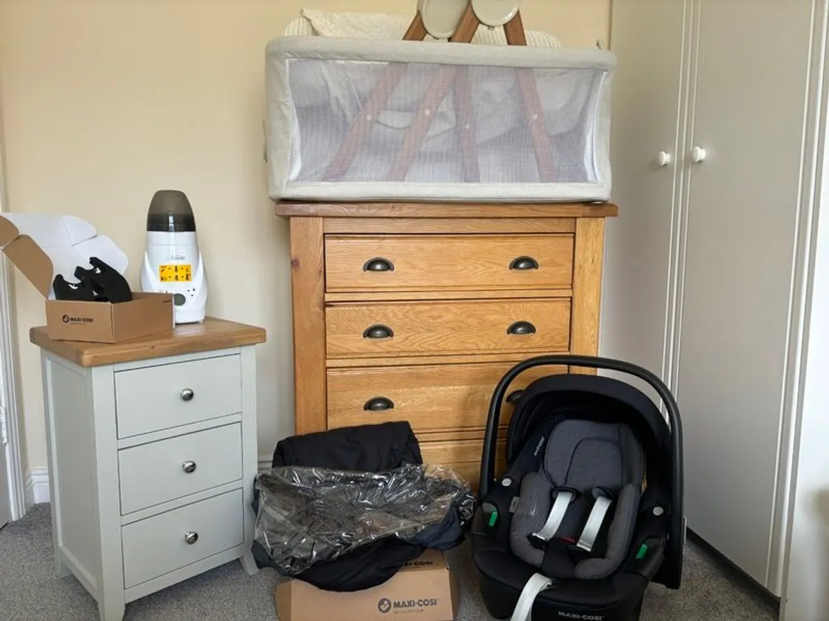 Baby Newborn Bundle - Image 1