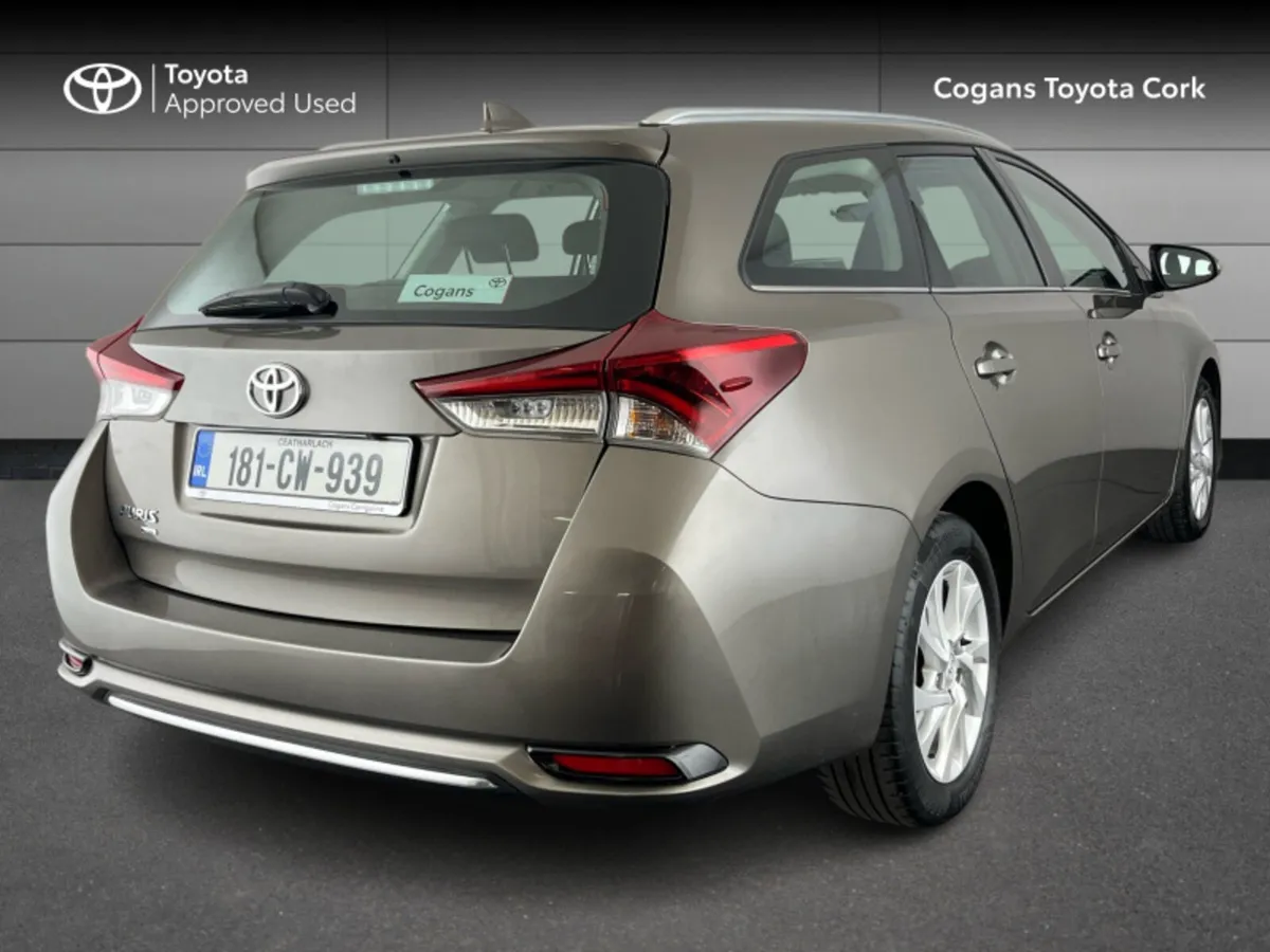 Toyota Auris AURIS 1.4 D4D LUNA T/SP - Image 2
