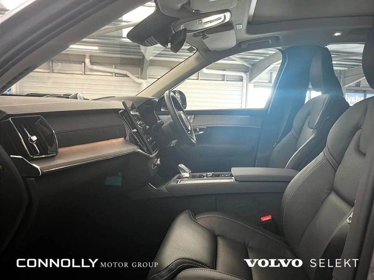 Volvo XC90 T8 Phev AWD Ultra Dark - Image 4