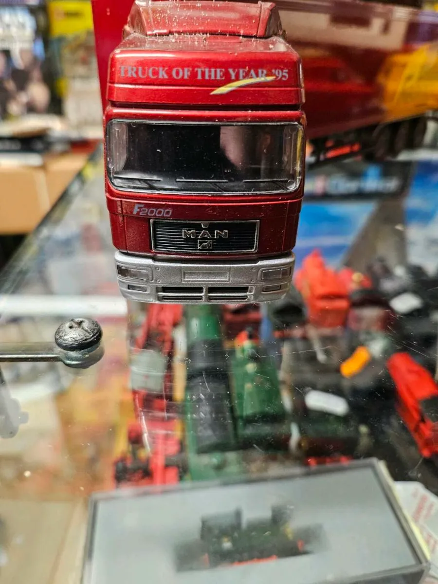 Corgi Conrad MAN Tractor Unit and Trailer Metal - Image 2