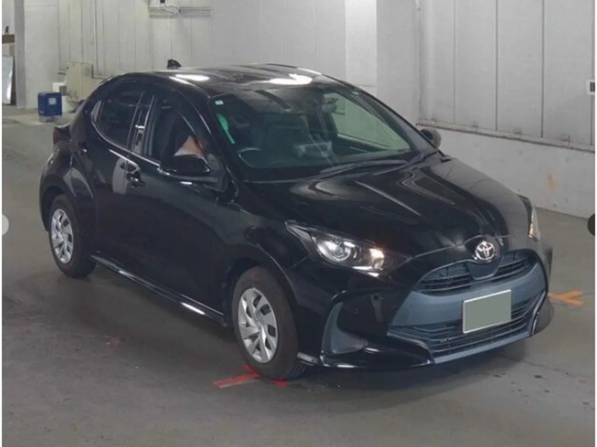 Toyota Yaris 1.0 - Image 1