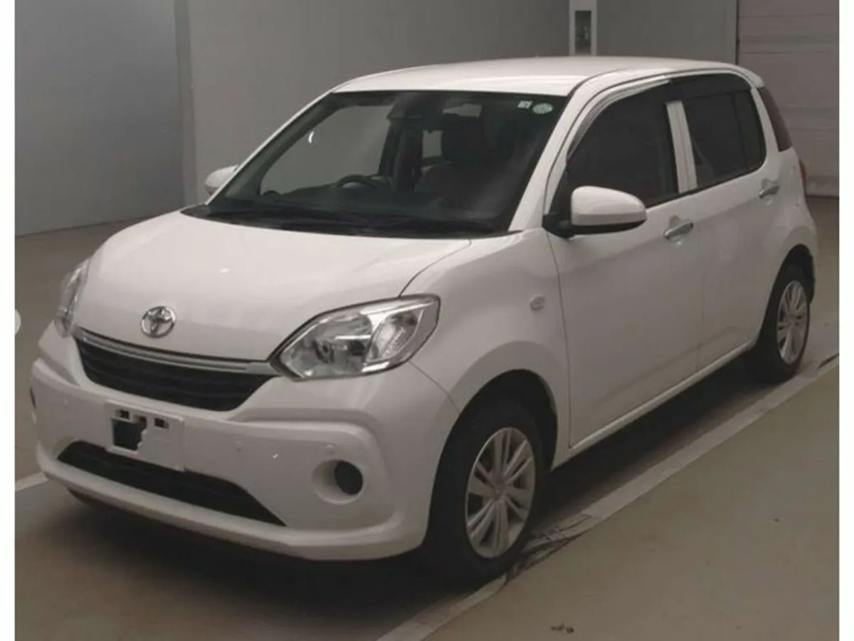 Toyota Passo 1.0 Petro Auto - Image 1
