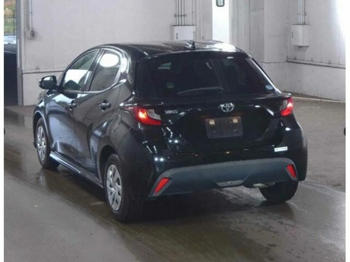Toyota Yaris 1.0 - Image 4