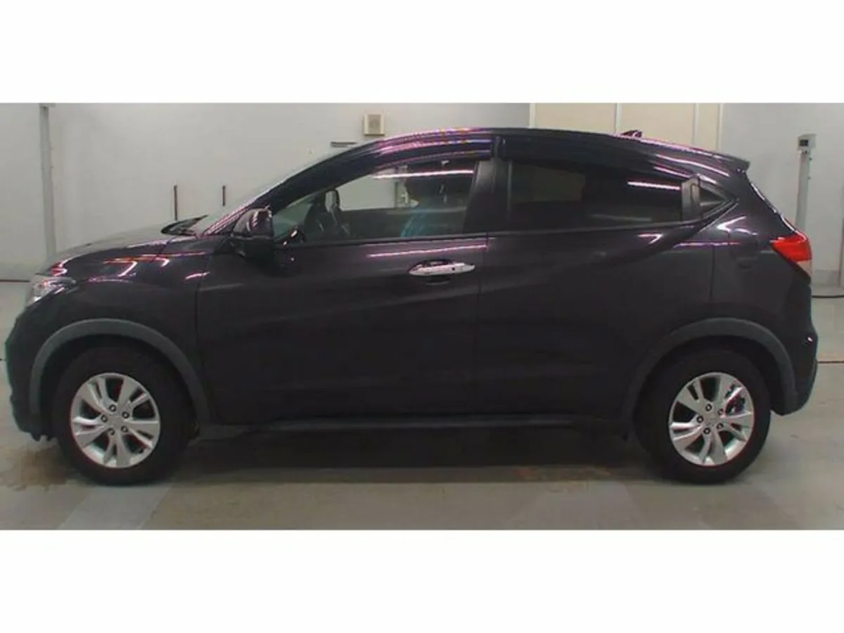 Honda Vezel 1.5 Petrol Auto - Image 3
