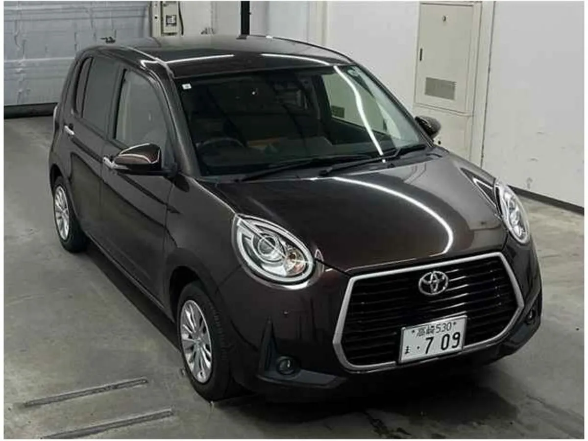 Toyota Passo 1.0 Petro Auto - Image 2