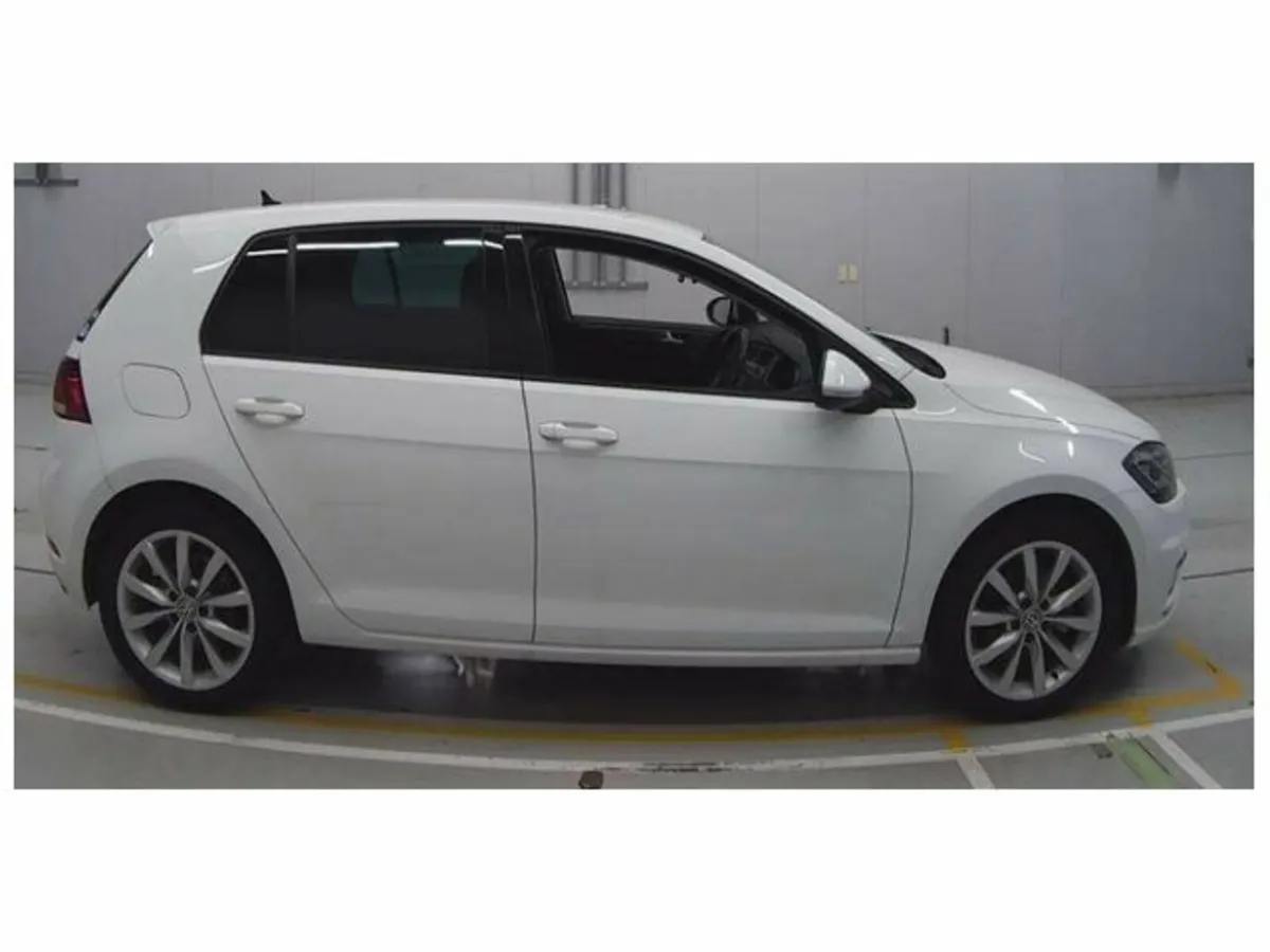 Volkswagen Golf 1.2 Petrol Auto - Image 4