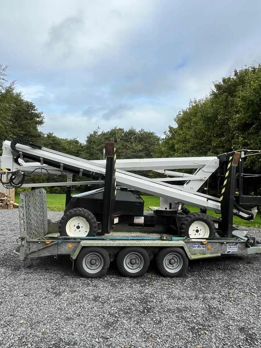 Cherrypicker / cherry picker nifty lift - Image 1
