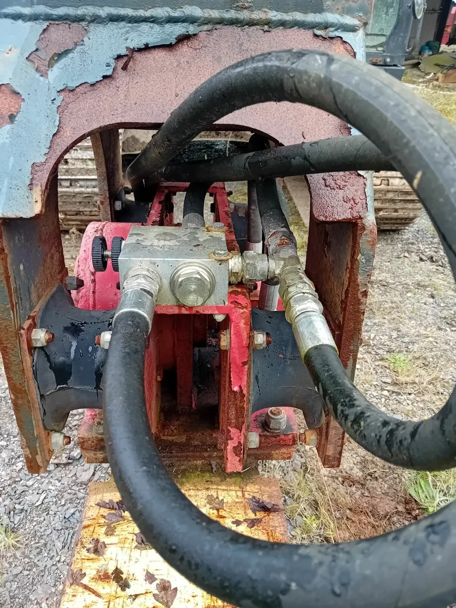 Trench compactor - Image 4