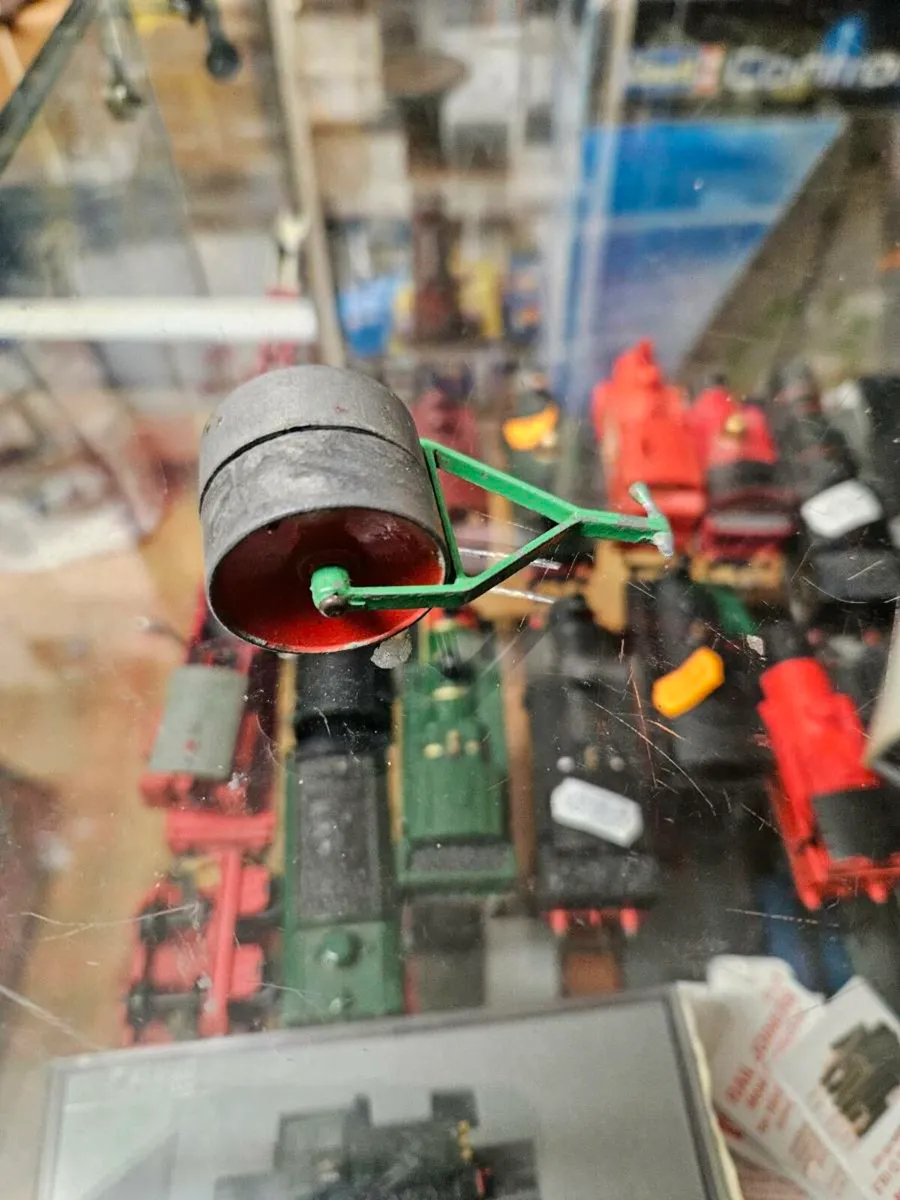 Dinky 1950's Garden Roller - Image 2