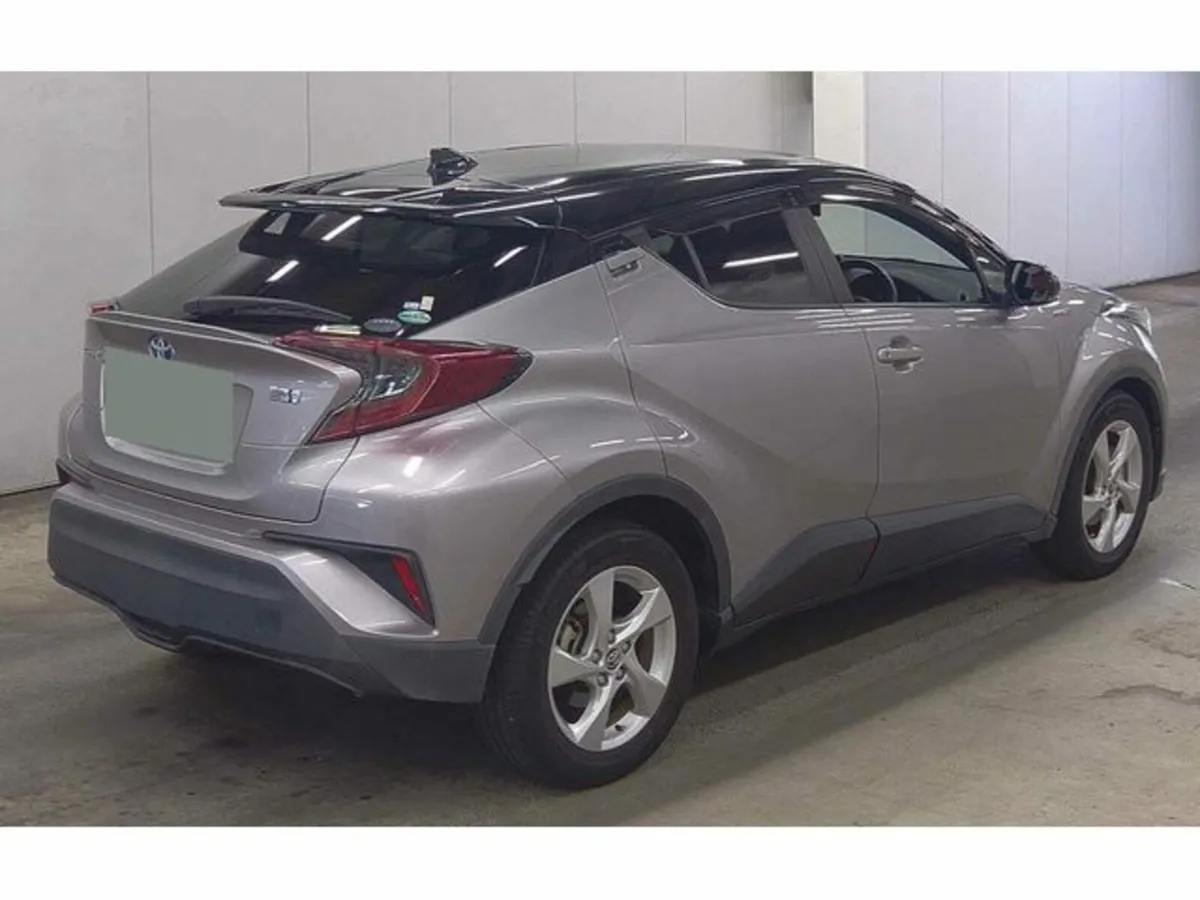 Toyota C-HR 1.8 Petrol Auto - Image 3