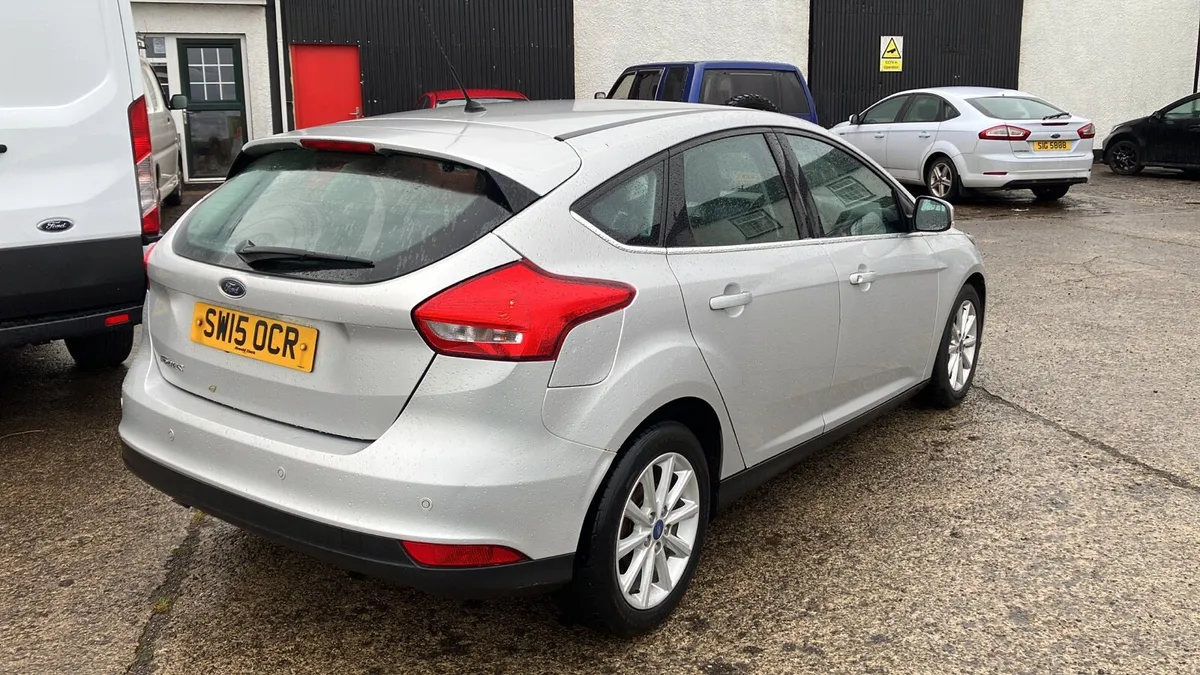 Ford Focus - Image 3