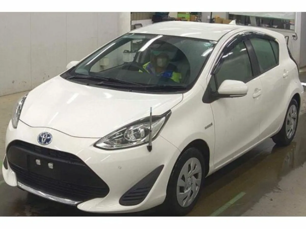Toyota Aqua 1.5 Petrol Auto - Image 2
