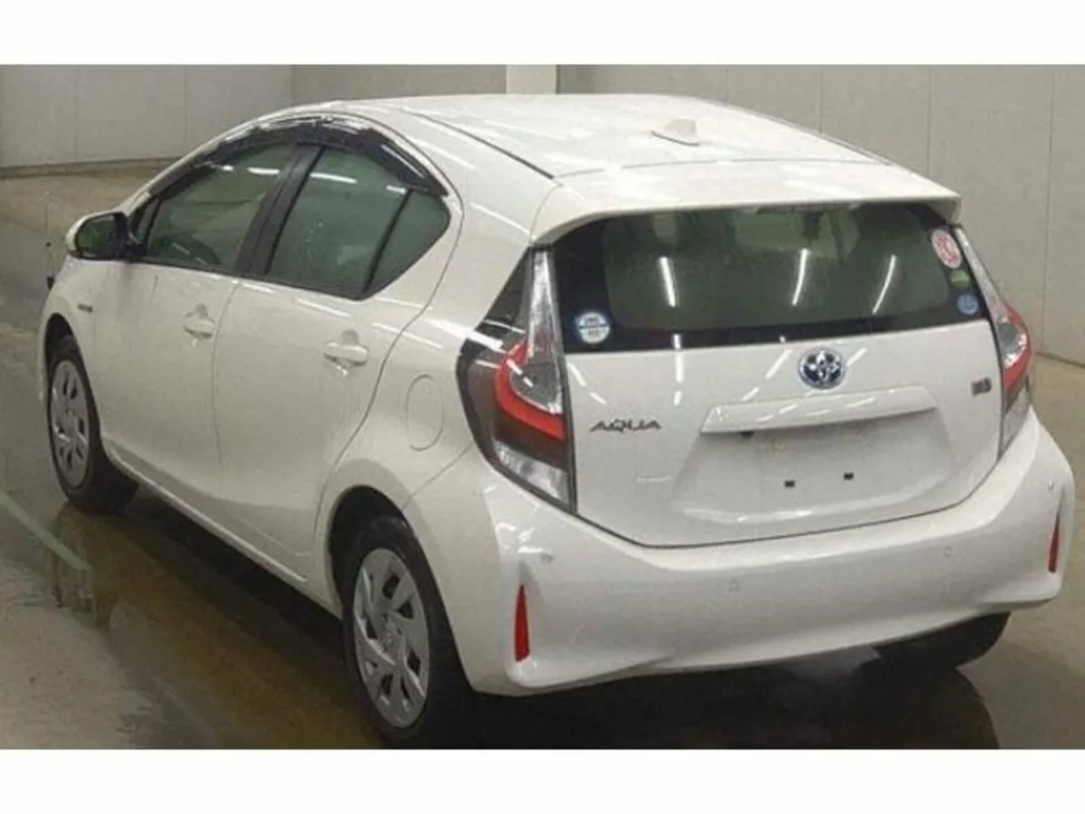 Toyota Aqua 1.5 Petrol Auto - Image 3