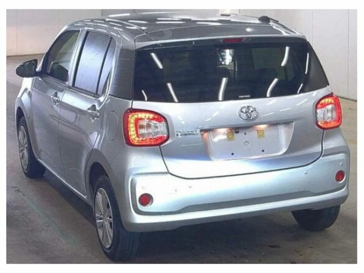 Toyota Passo 1.0 Petrol Auto - Image 3