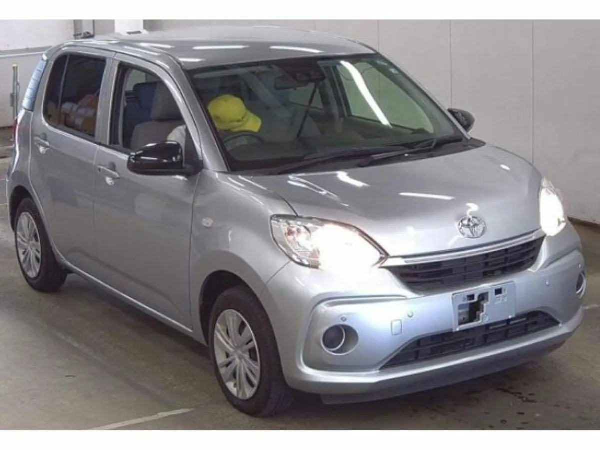 Toyota Passo 1.0 Petrol Auto - Image 4
