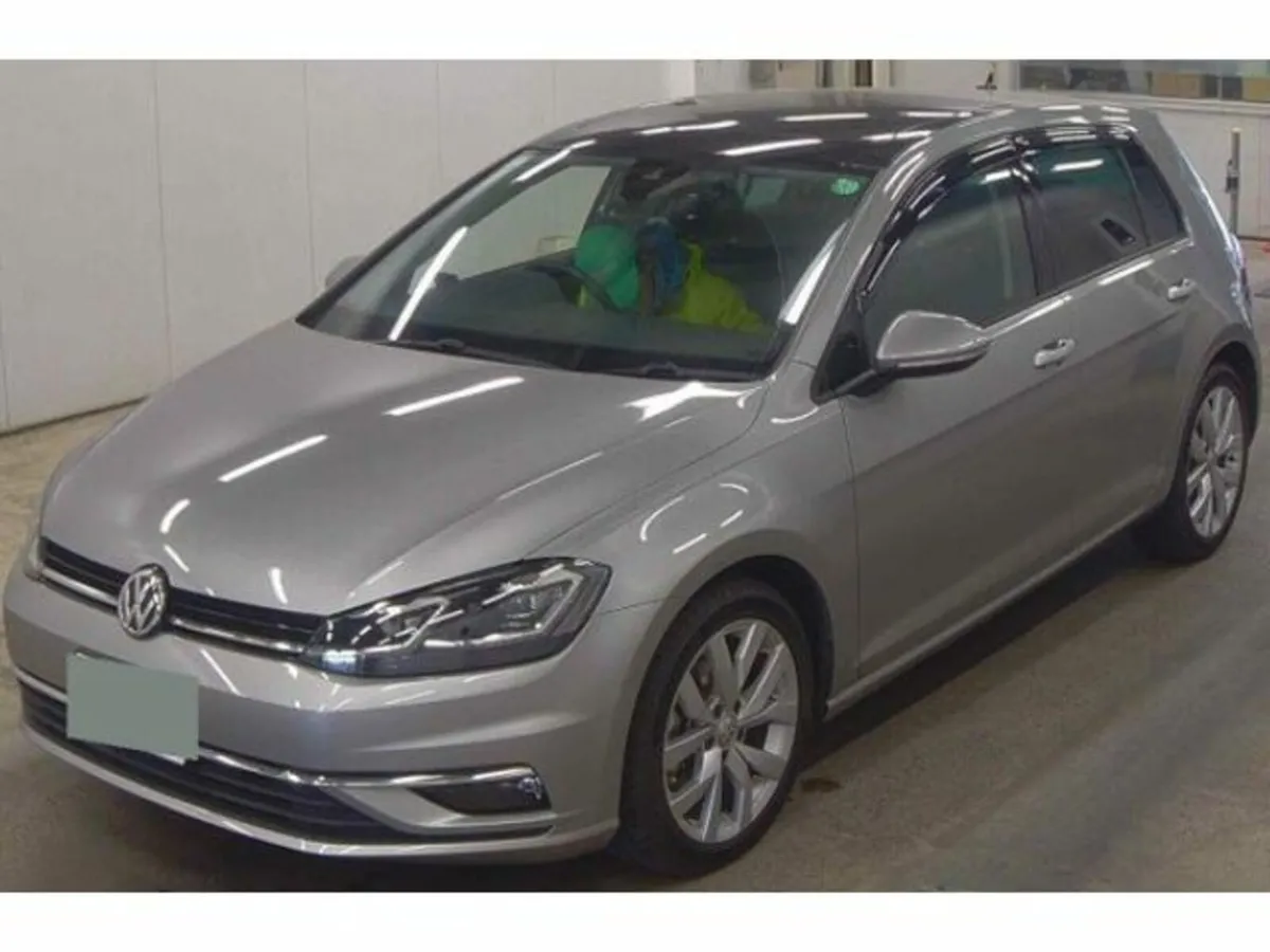 Volkswagen Golf 1.4 Petrol Auto - Image 1