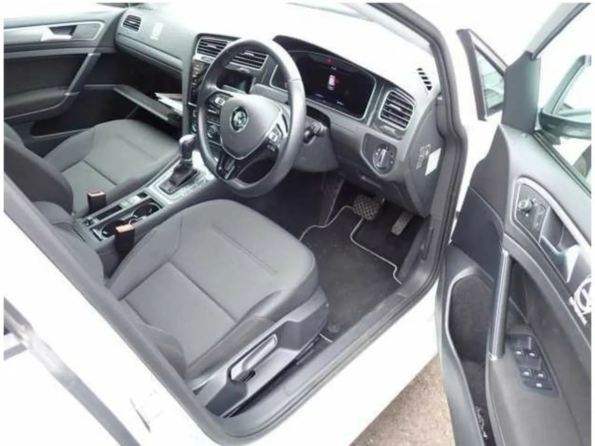 Volkswagen Golf 1.2 Petrol Auto - Image 3