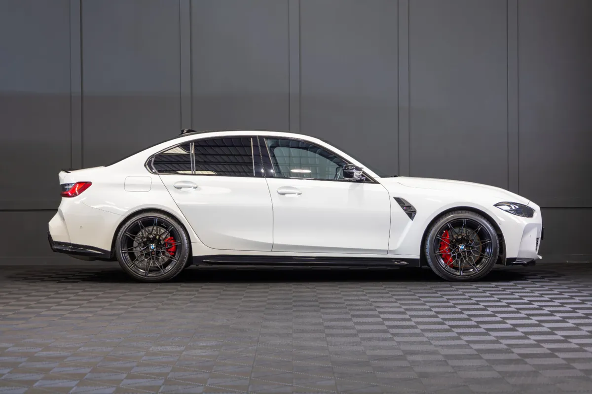 212 BMW M3 Competition X-Drive - Image 2