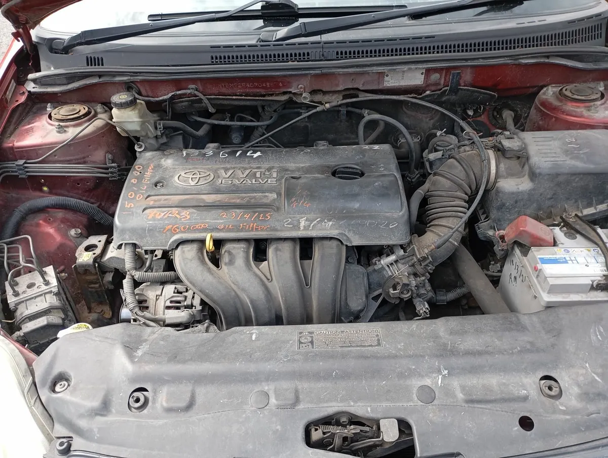 Toyota Corolla 2004 - Image 2