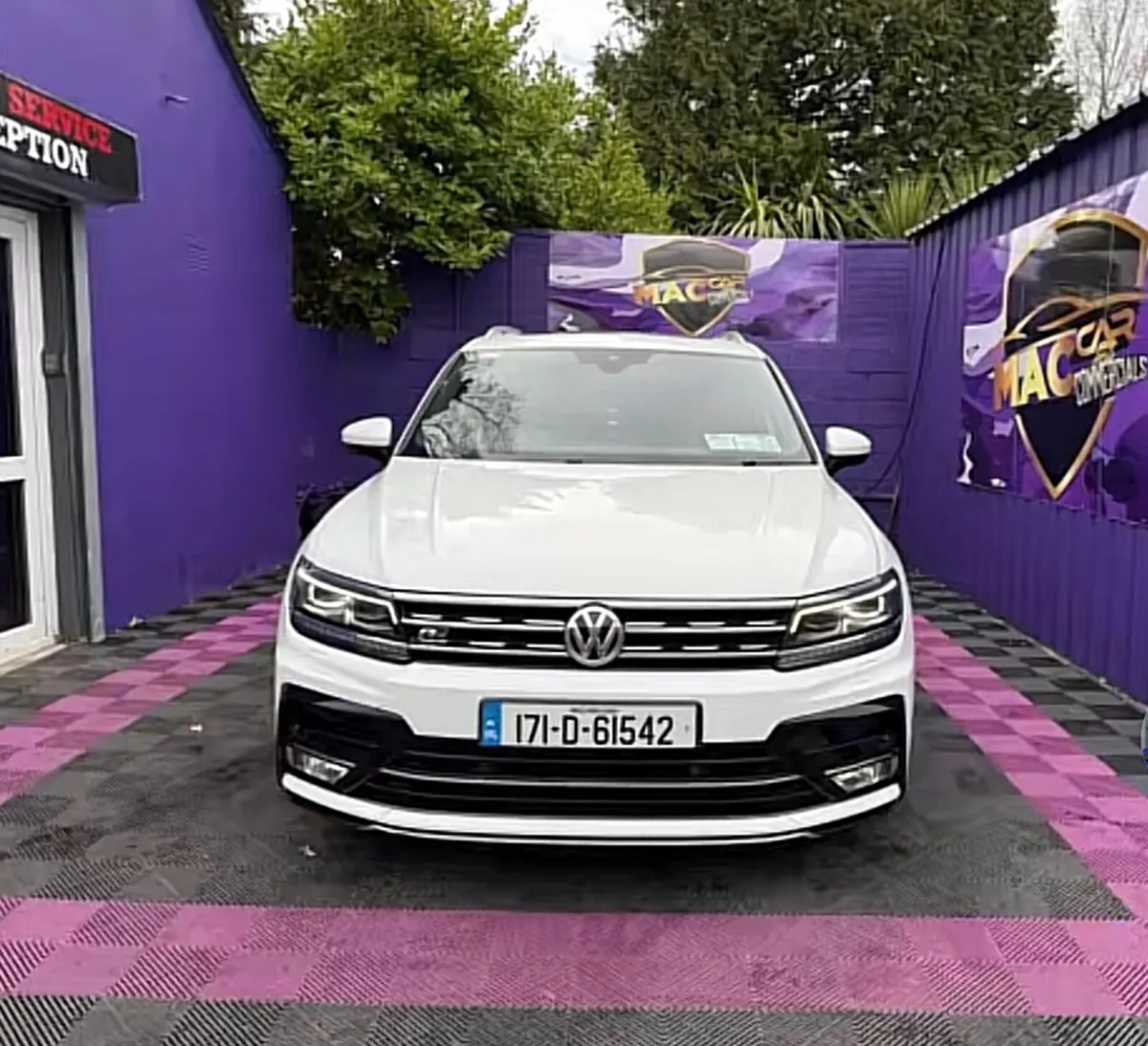 Volkswagen Tiguan 2017 R line - Image 2