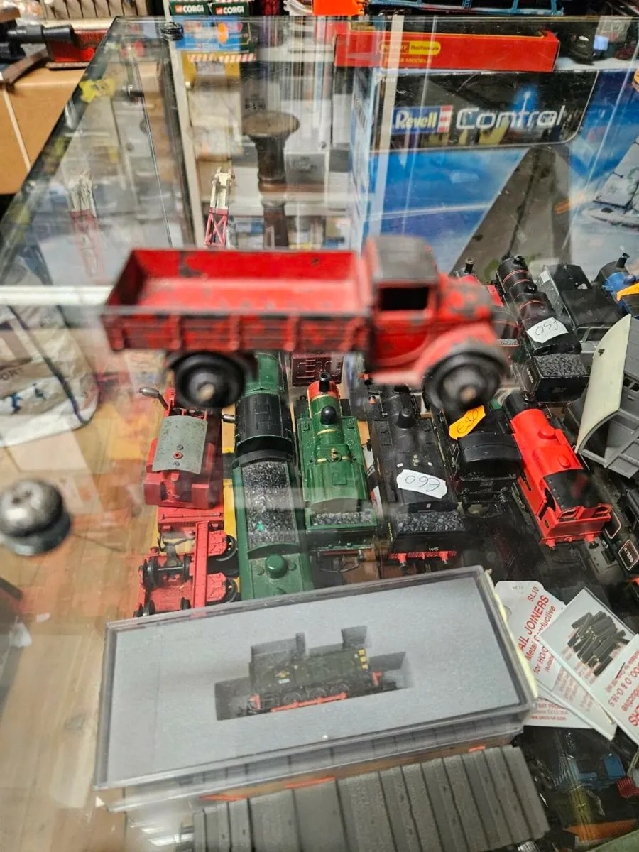 Dinky Pre War Truck - Image 3