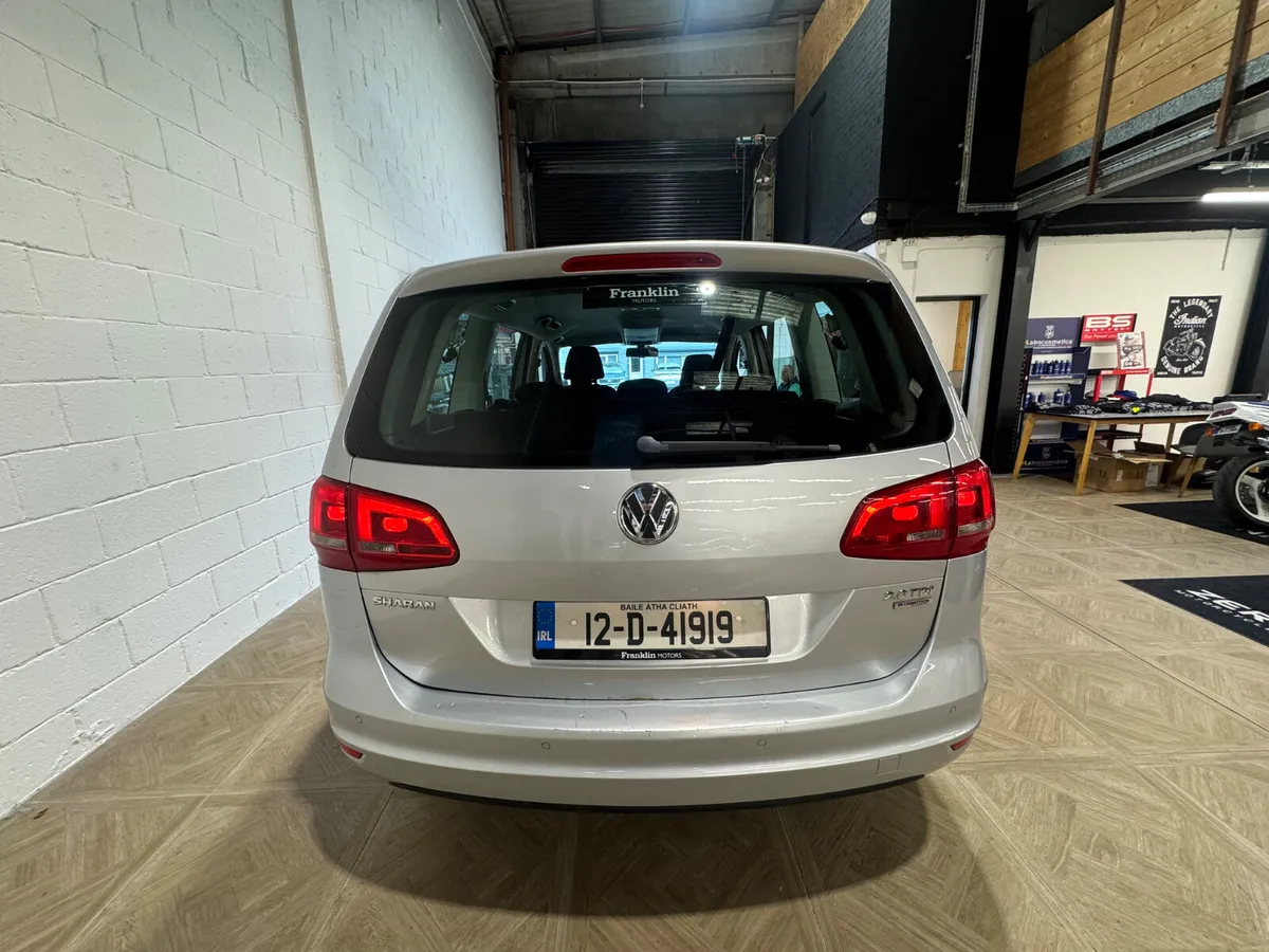 Volkswagen Sharan 2012 - Image 3