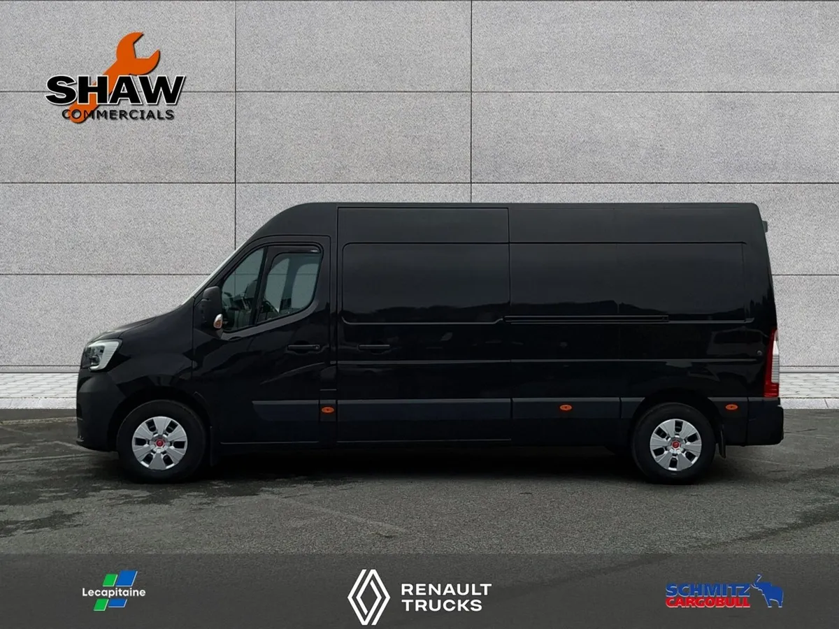 Renault Master 2022 - Image 2