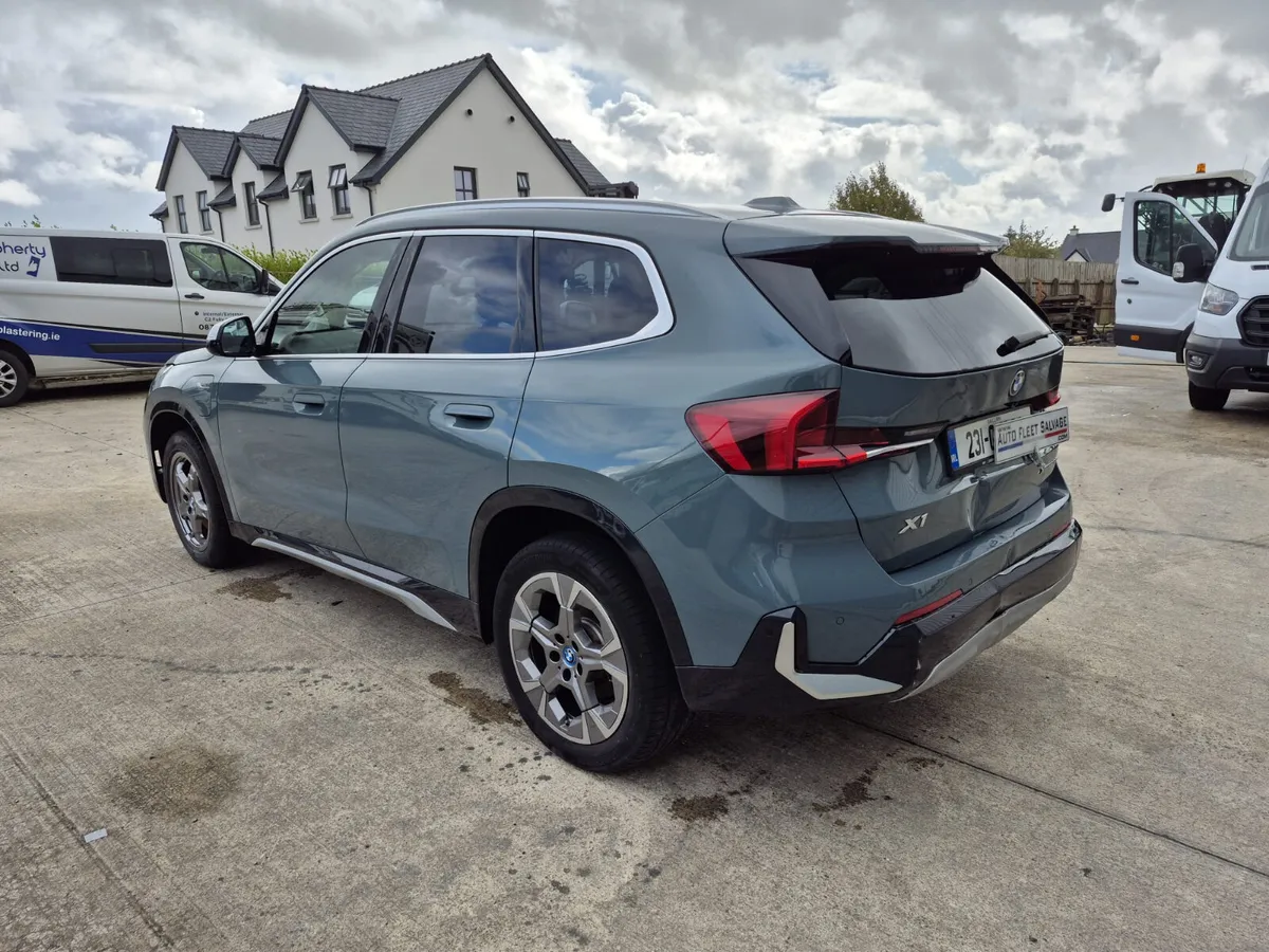 231 BMW X1 XDRIVE 25E PETROL PLUE-IN - Image 4