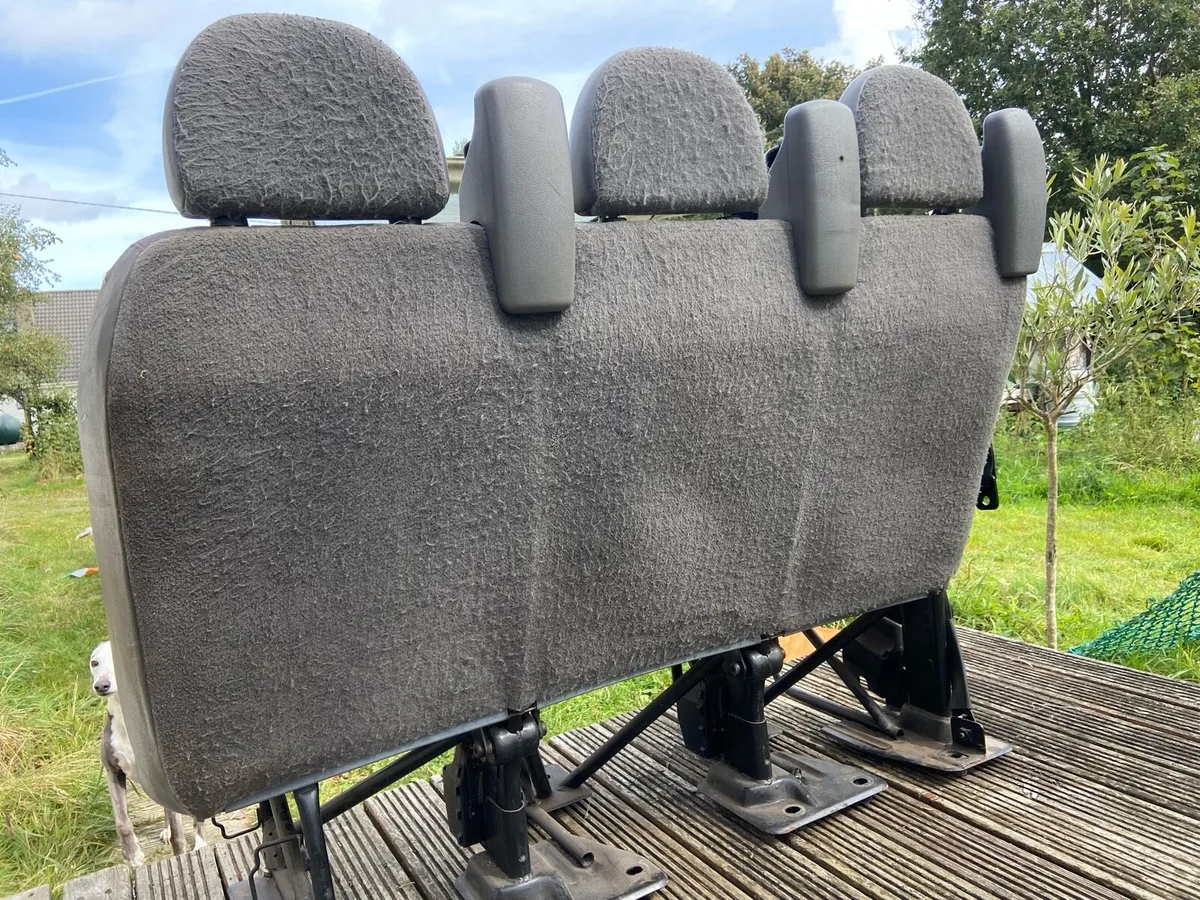 Crew cab seat - Image 2