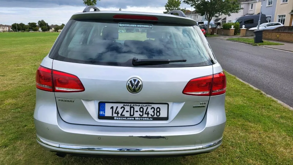 Volkswagen Passat 2014 - Image 4