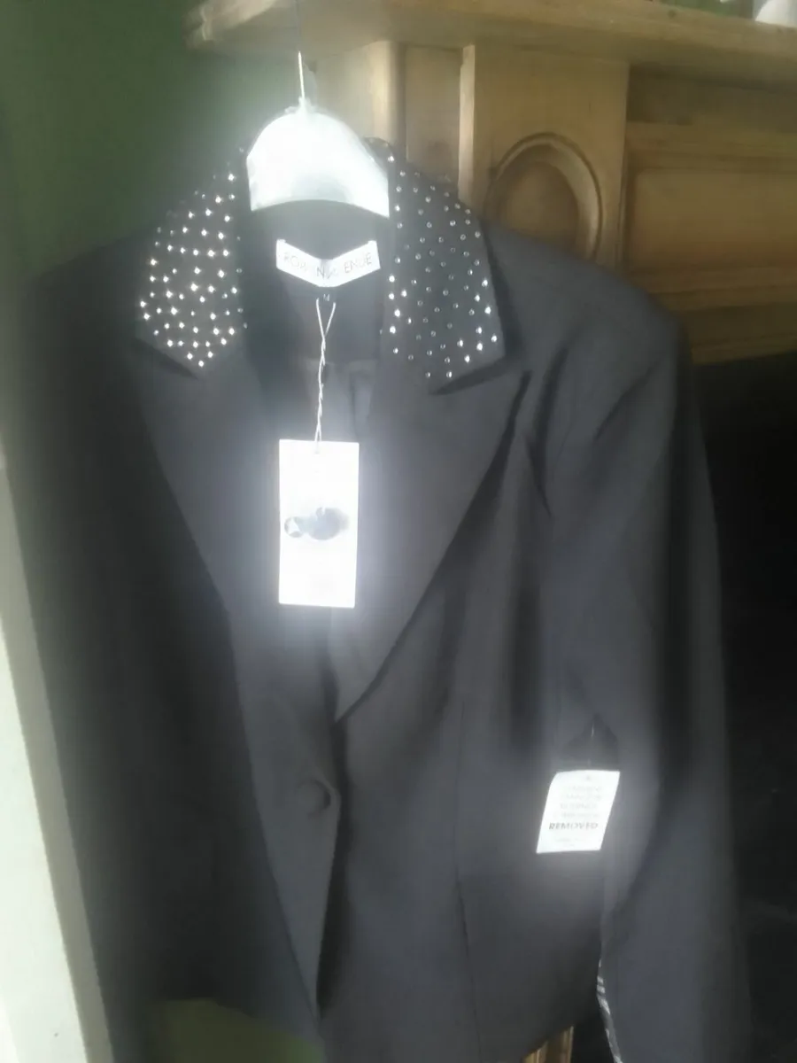 ROWAN EMBELLISHED BLACK BLAZER 14 NEW - Image 1