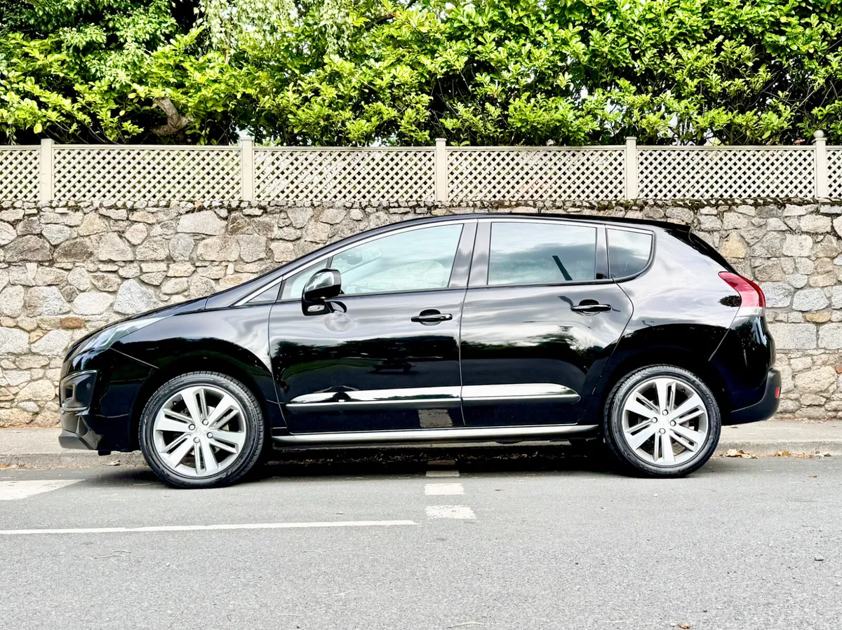 Peugeot 3008 2015!!AUTO!!PANROOF!!ONLY 31K MLS XXX - Image 4