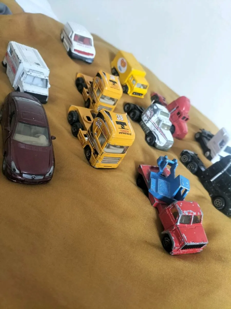 JOB LOT OF OLD DIECASTS MODELS - Image 3
