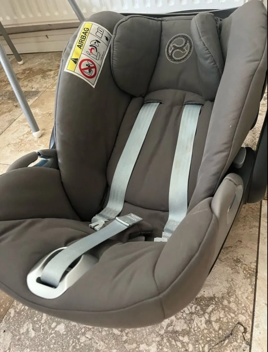 Car Seat Baby Cybex Aton 5 Isofix - Image 1