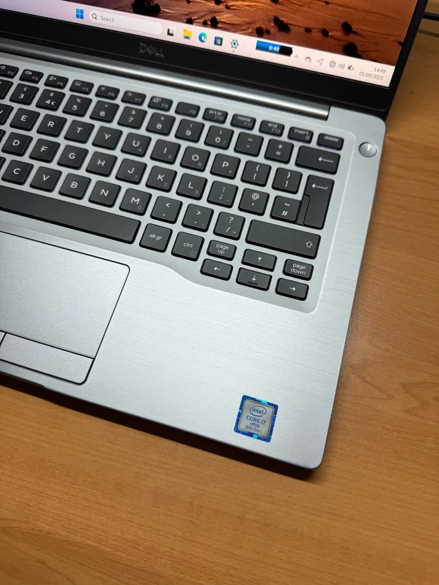 Dell i7 pro 16-256 windows 11 pro - Image 2