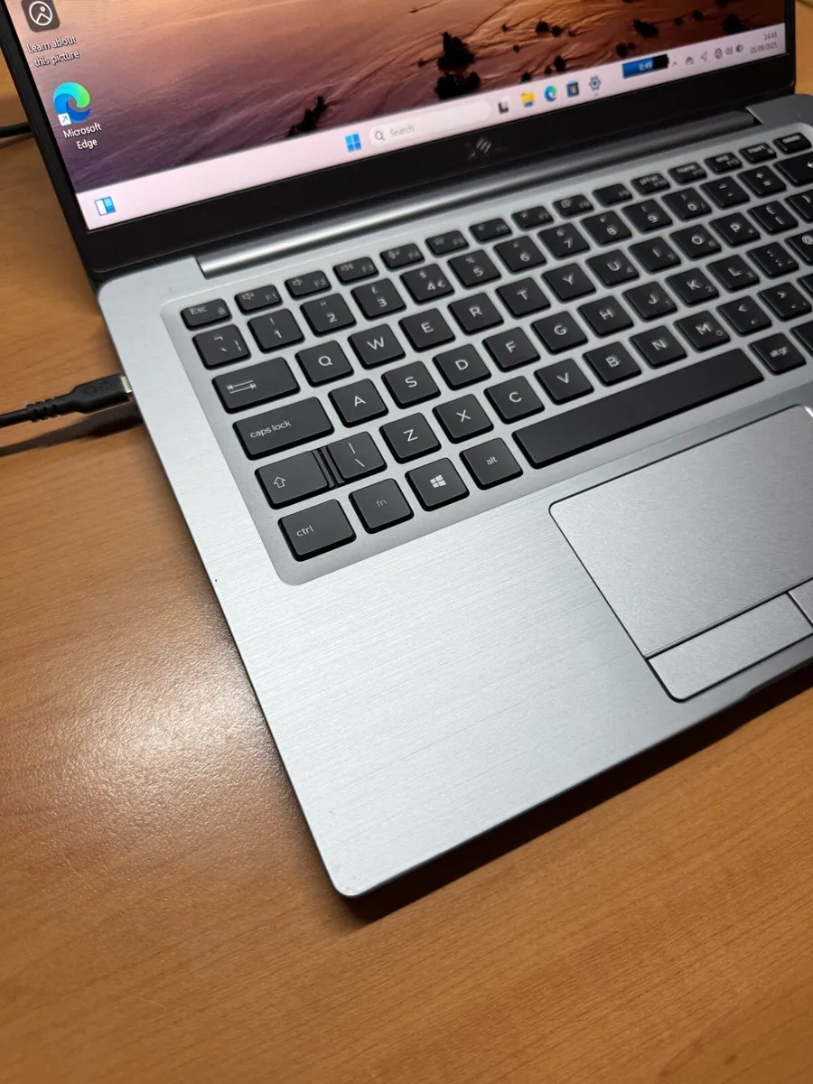 Dell i7 pro 16-256 windows 11 pro - Image 3