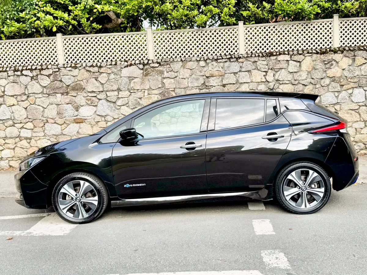 Nissan Leaf 2018!! SV PREMIUM!! - Image 2