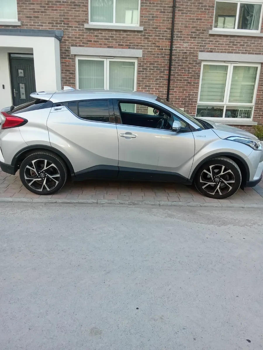 Toyota C-HR 2019 - Image 3