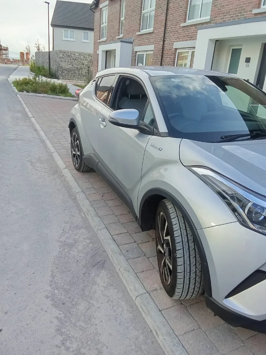 Toyota C-HR 2019 - Image 4
