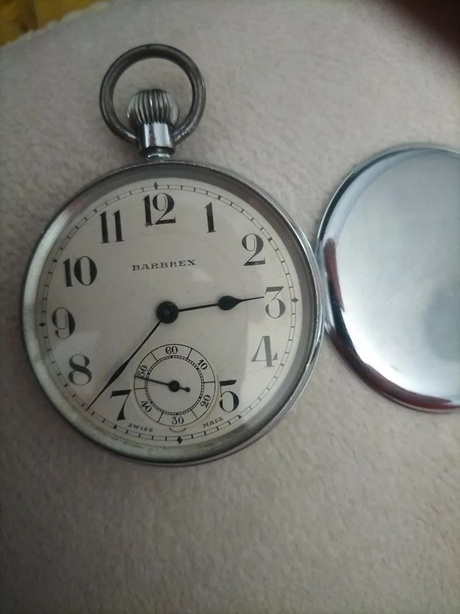 OLD POCKET 1960s. WATCH PARTS OR REPAIRS - Image 1