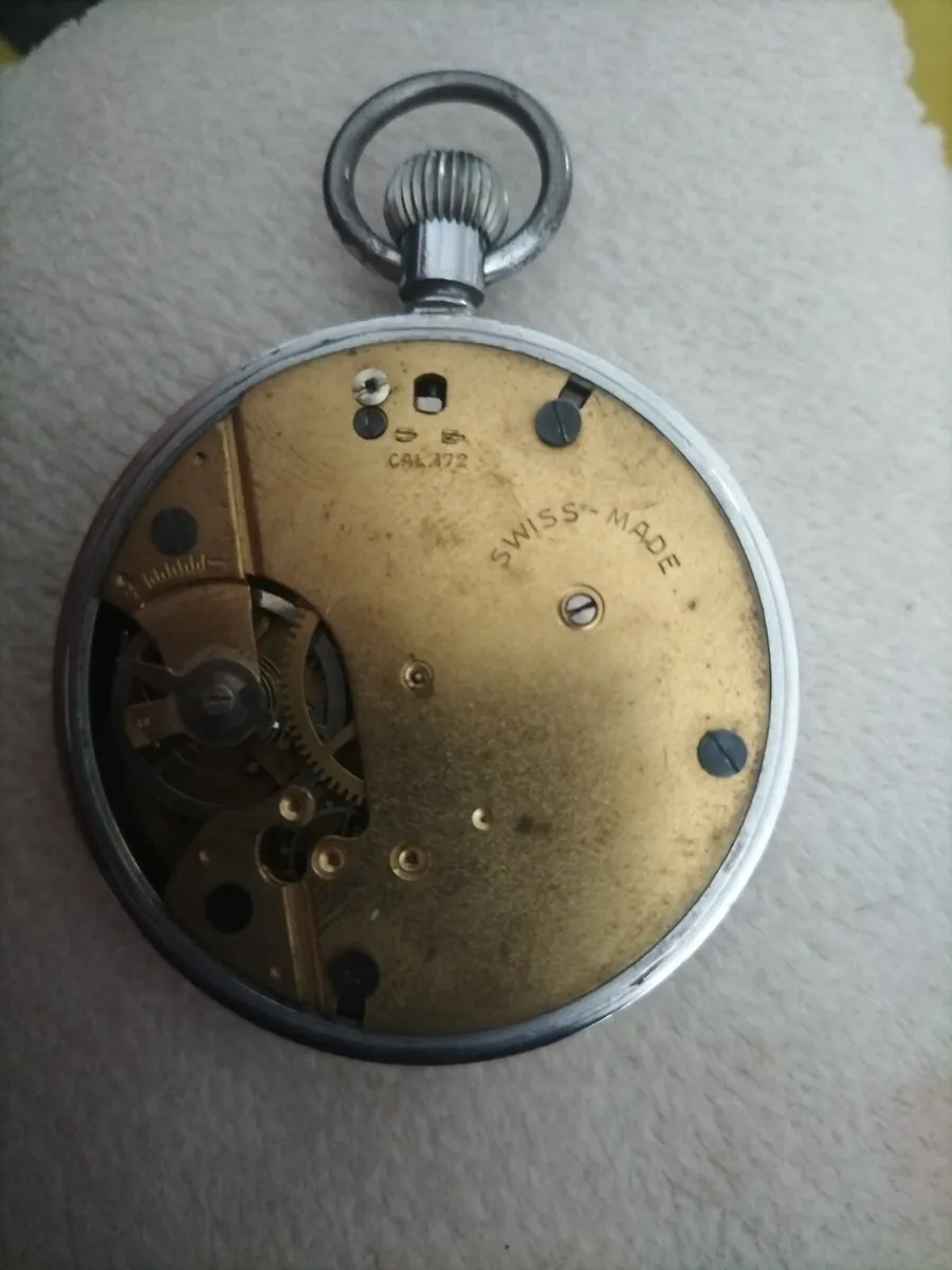 OLD POCKET 1960s. WATCH PARTS OR REPAIRS - Image 2