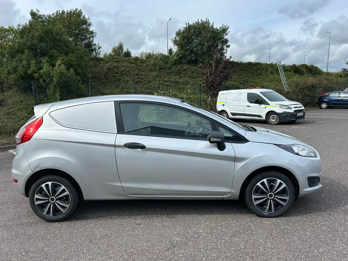 Ford Fiesta Van *NEW CVRT* - Image 1