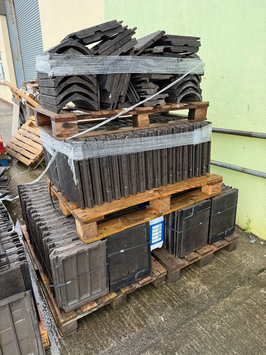Roof tiles - Image 1