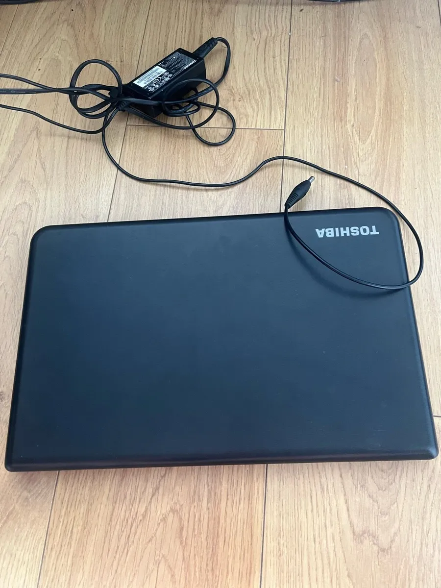 Laptop for 65 - Image 3