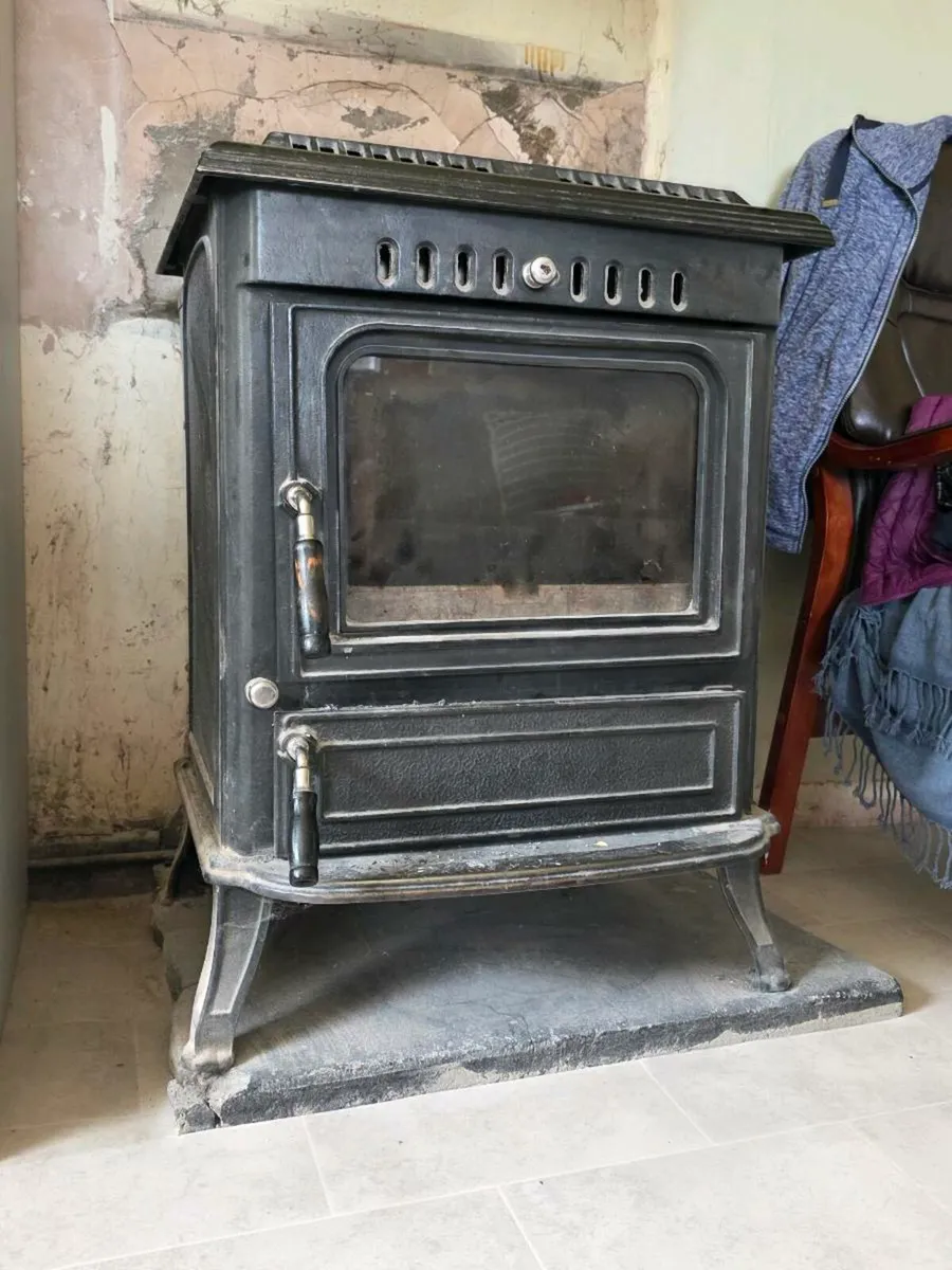 Woodburning Stove. - Image 1