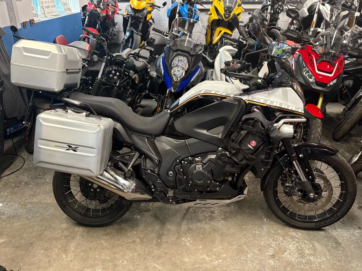 2015 Honda Crossrunner 1200 - Image 1