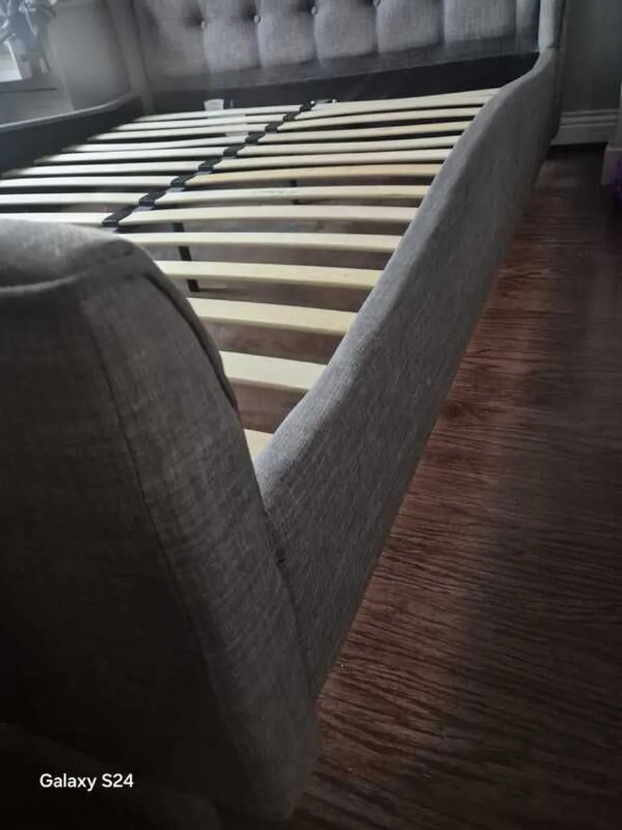 Double Bed Frame/base - Image 4